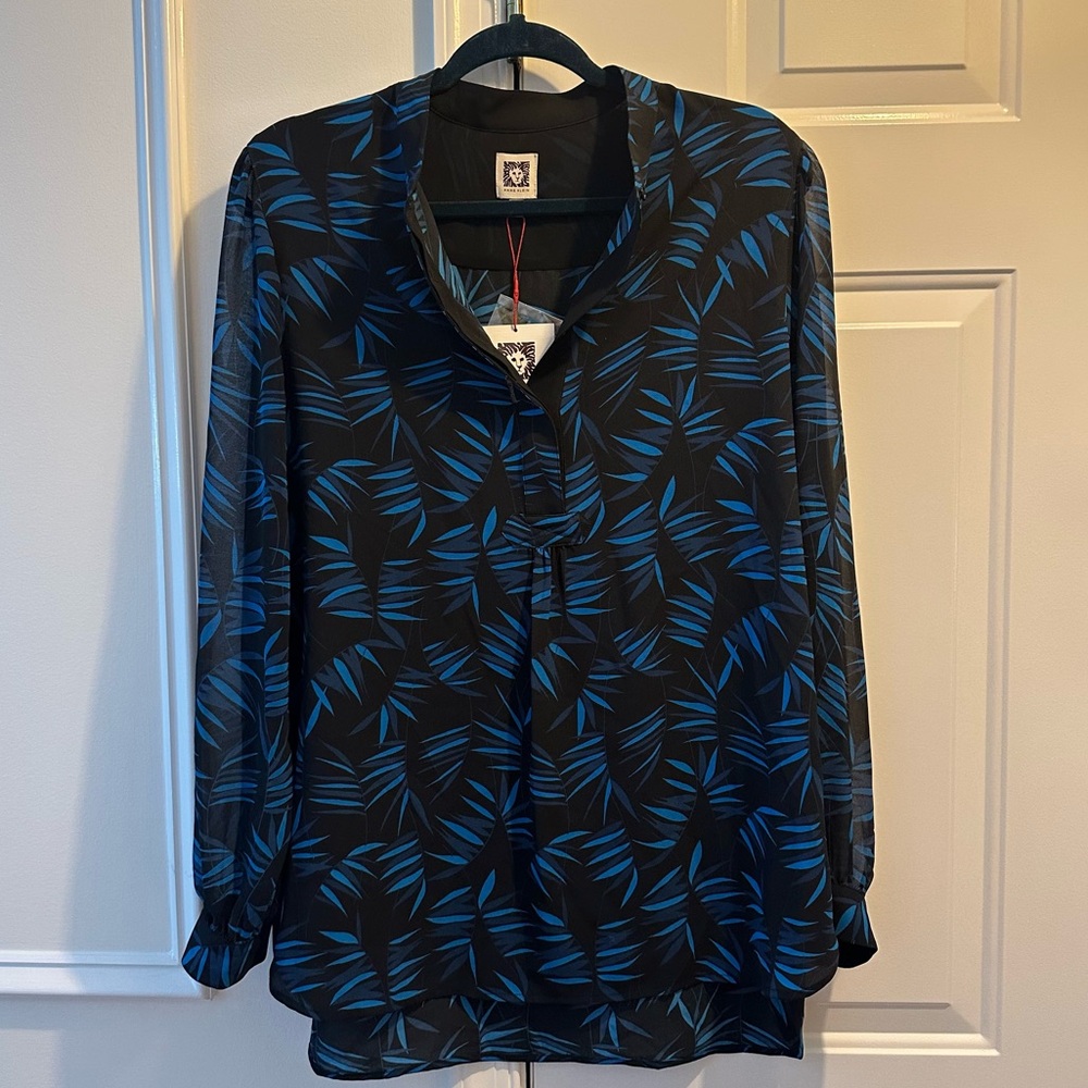 Anne Klein Blue Pattern Blouse